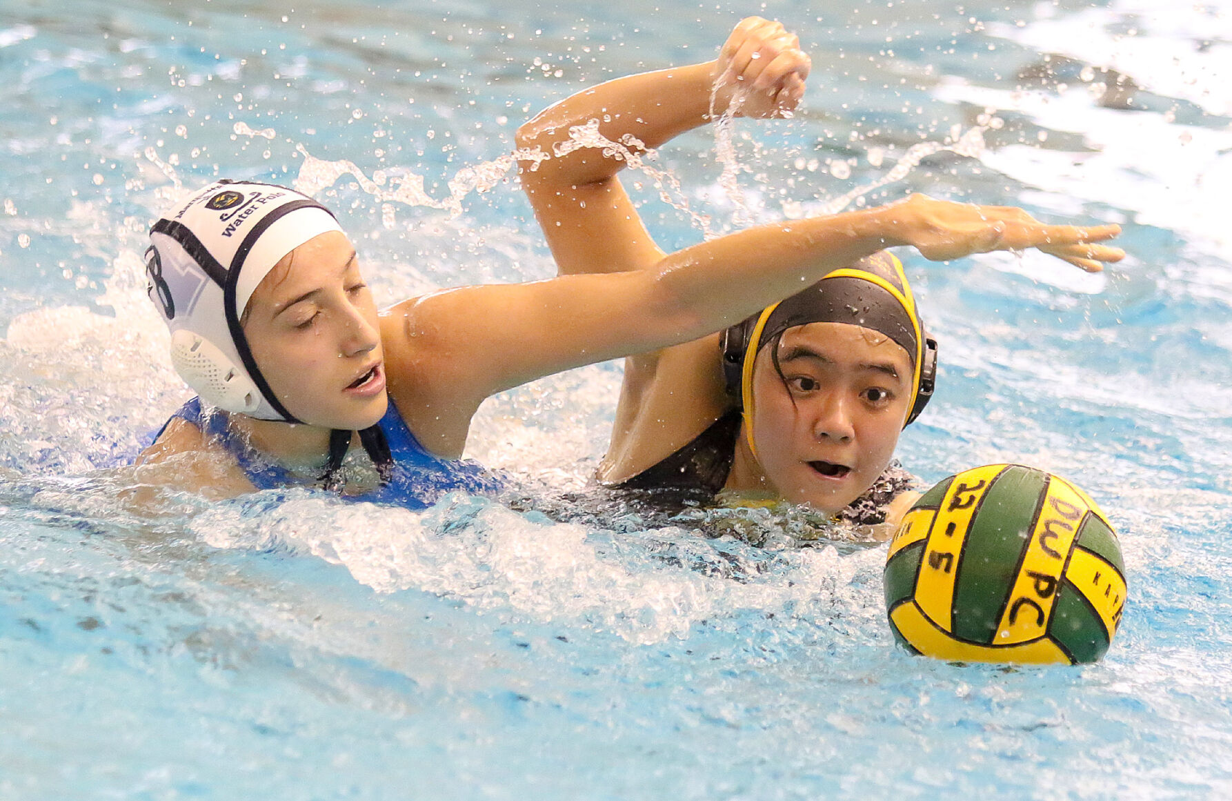 Oakville vs. Marquette girls water polo